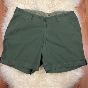 Columbia Green Midi Length Hiking Outdoor Shorts 10